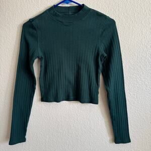 American Eagle Outfitters Cropped Mock Neck Long Sleeve Ribbed Shirt Size S